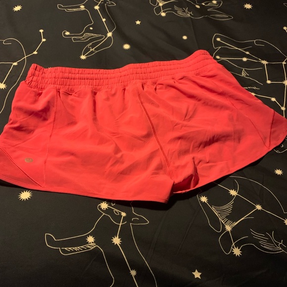 Hotty Hot Shorts 2.5 inseam size 14 in Lip Gloss Pink - Picture 2 of 6